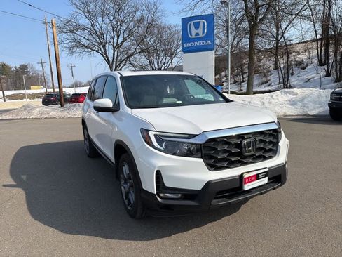 Used 2023 Honda Passport EX-L image 18