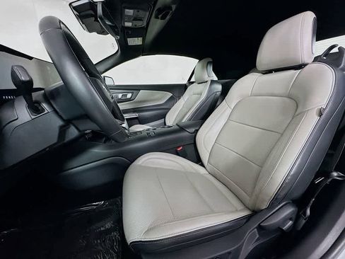 Used 2024 Ford Mustang Premium image 11