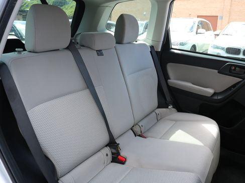 Used 2015 Subaru Forester 2.5i w/ Alloy Wheel Package image 36