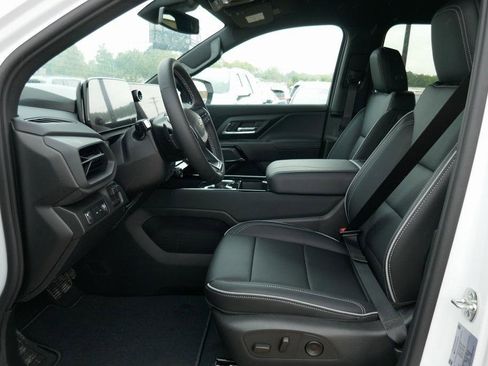 New 2026 Chevrolet Silverado EV LT image 13