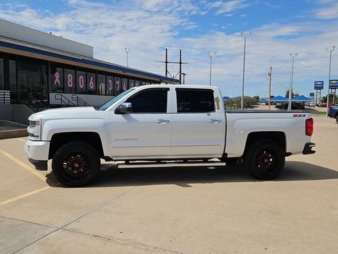 Used 2017 Chevrolet Silverado 1500 LTZ Z71 w/ LTZ Plus Package AWD/4WD image 9