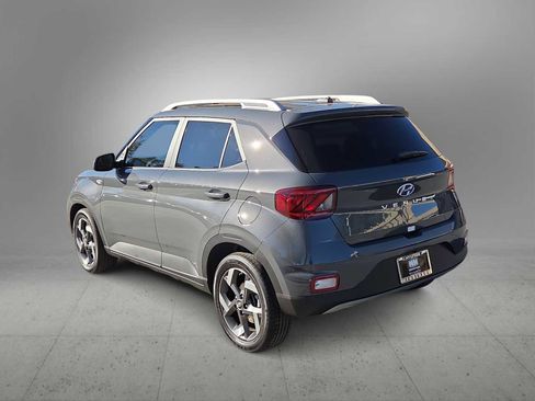 New 2026 Hyundai Venue SEL image 6