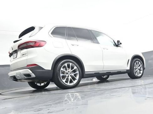 Used 2021 BMW X5 xDrive40i w/ Premium Package 3 AWD/4WD image 31
