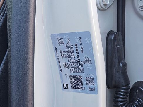 New 2026 GMC Canyon AT4 image 32