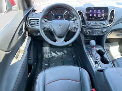 Used 2024 Chevrolet Equinox RS w/ RS Leather Package image 21