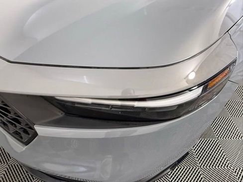 Used 2025 Honda Accord Sport image 10