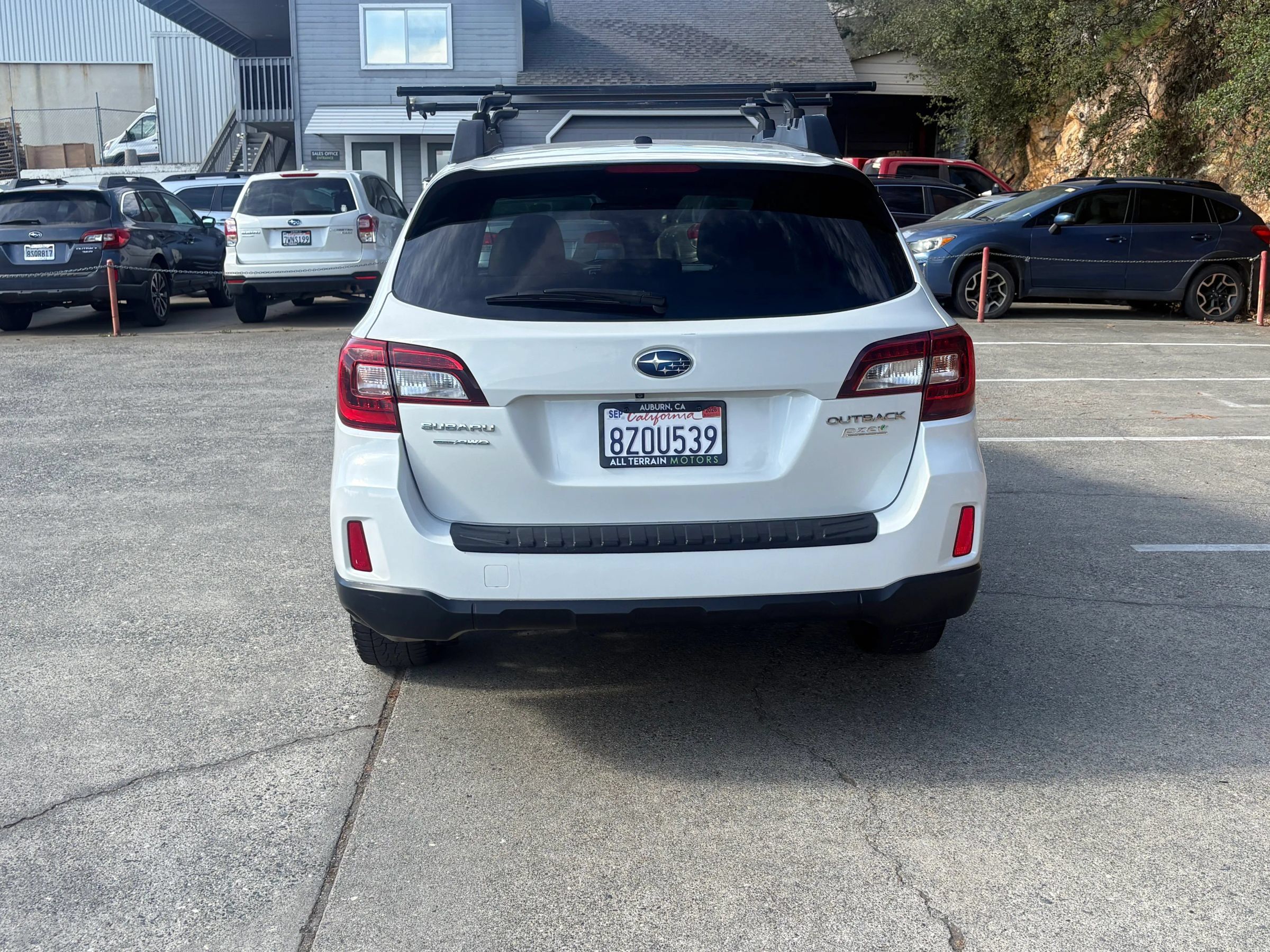 Used 2015 Subaru Outback 2.5i Limited w/ Protection Package #1 AWD/4WD image 6