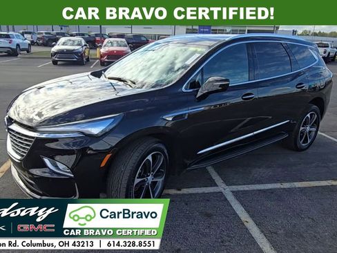 Used 2023 Buick Enclave Essence w/ LPO, Touring Package image 4