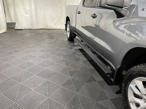 Used 2020 Chevrolet Silverado 1500 Custom w/ Custom Convenience Package image 28