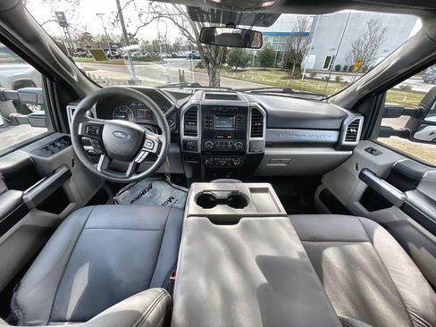 Used 2018 Ford F250 XLT image 18