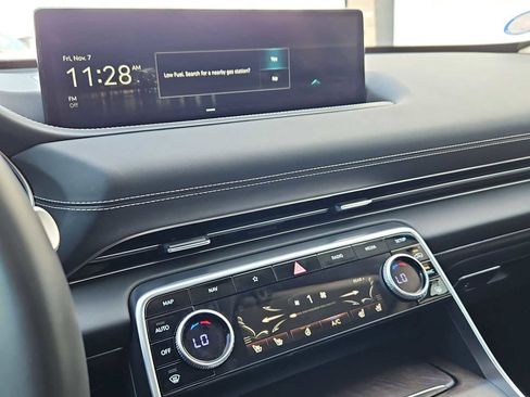 Used 2024 Genesis GV80 3.5T image 30