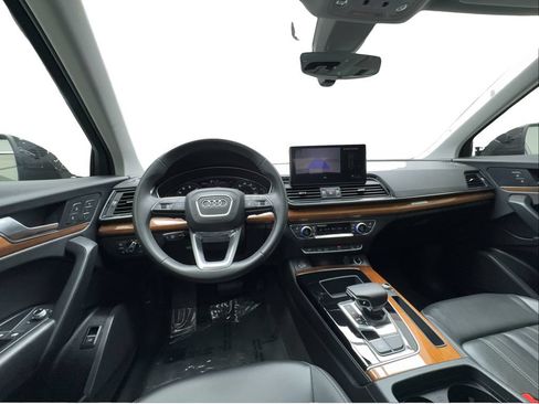 Used 2023 Audi Q5 2.0T Premium w/ Convenience Package AWD/4WD image 35