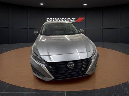 Used 2023 Nissan Altima 2.5 SL AWD/4WD image 5
