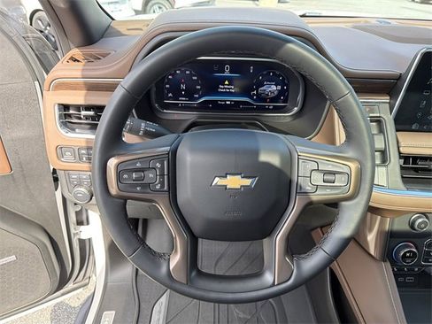 Used 2023 Chevrolet Tahoe High Country image 24