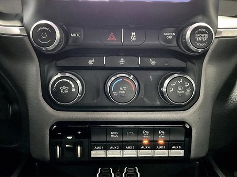 Used 2022 RAM 2500 Big Horn w/ Night Edition image 16