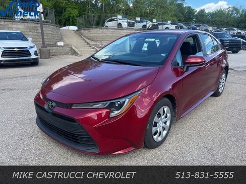 Used 2024 Toyota Corolla LE FWD image 1