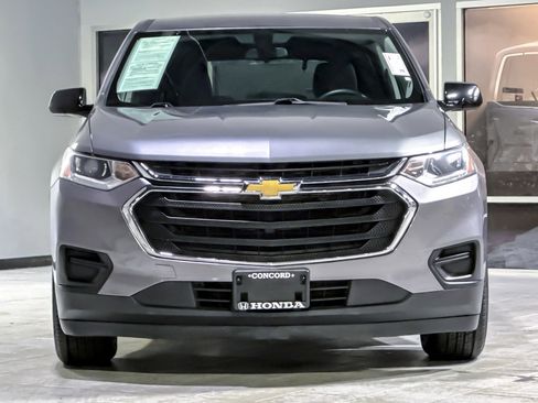 Used 2020 Chevrolet Traverse LS image 5