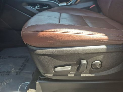 Used 2024 Kia Telluride EX image 14