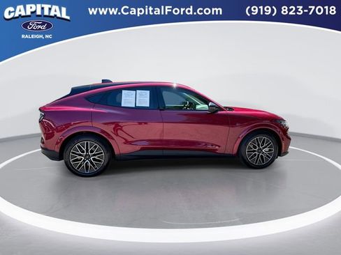 Certified 2025 Ford Mustang Mach-E Premium AWD/4WD image 9