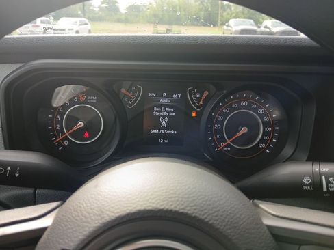 New 2026 Jeep Gladiator Sport image 15