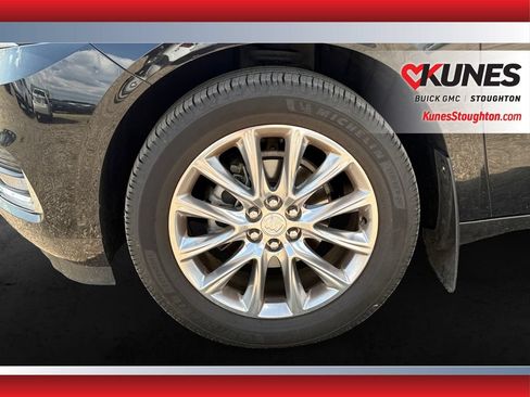 Used 2021 Buick Enclave Premium w/ Surround and Sites Package AWD/4WD image 11