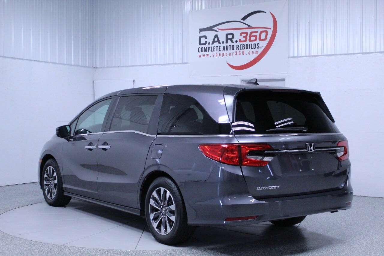 Used 2024 Honda Odyssey EX-L image 4
