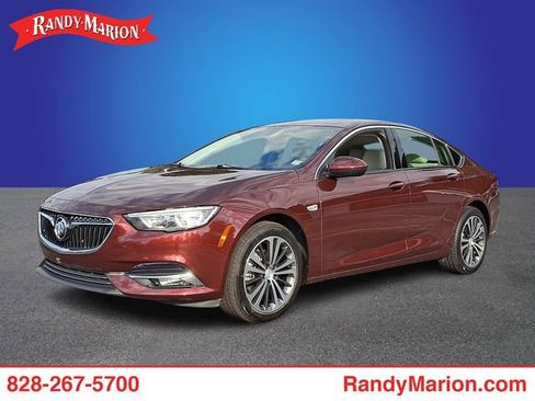 Used 2019 Buick Regal Preferred FWD image 1