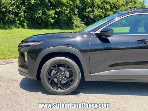 New 2026 Chevrolet Trax LT w/ Driver Confidence Package FWD image 9