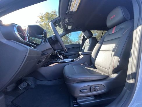 New 2026 Chevrolet Trax RS w/ Driver Confidence Package image 13