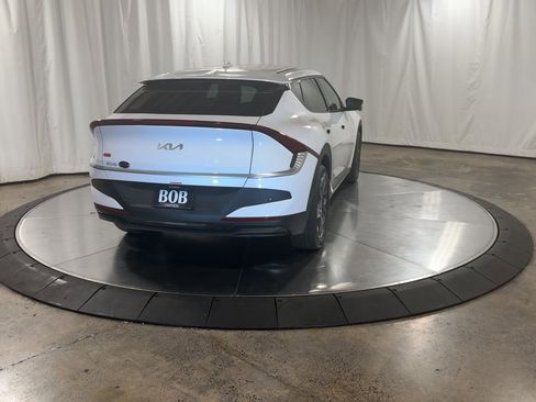 New 2025 Kia EV6 Light image 9