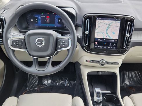 New 2025 Volvo XC40 B5 Plus w/ Protection Package Premier image 3