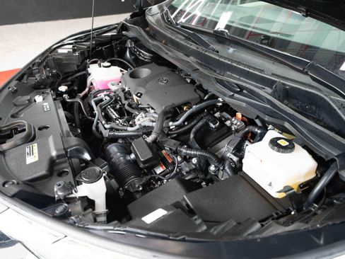 Used 2022 Toyota Sienna LE FWD image 34
