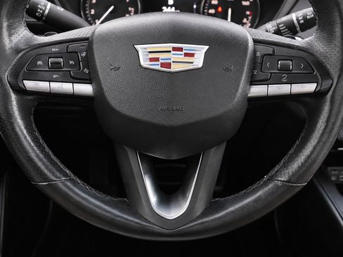 Used 2022 Cadillac XT4 Sport FWD image 40