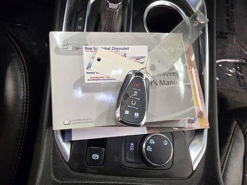 Used 2020 Chevrolet Traverse LT AWD/4WD image 30