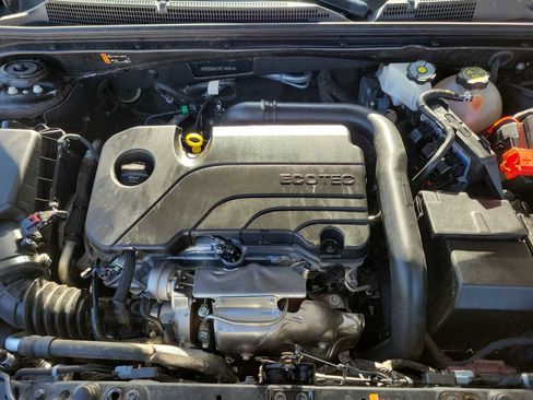 Used 2024 Chevrolet Malibu LT image 5