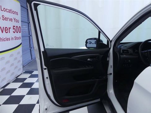 Used 2023 Honda Ridgeline RTL image 23