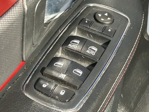 Used 2017 RAM 1500 Rebel w/ Luxury Group image 29