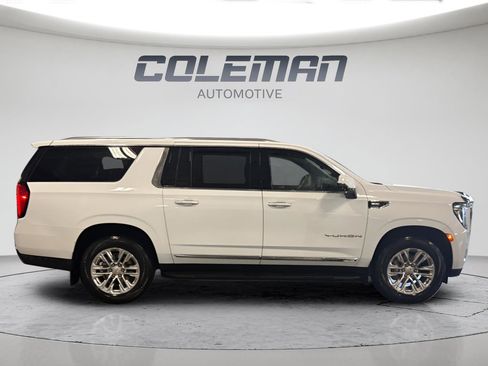 Used 2024 GMC Yukon XL SLT w/ SLT Luxury Package AWD/4WD image 6