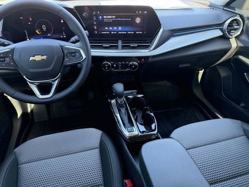 New 2026 Chevrolet Trax LT w/ LT Convenience Package image 53