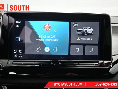 Used 2026 Volkswagen Atlas Cross Sport SE AWD/4WD image 15