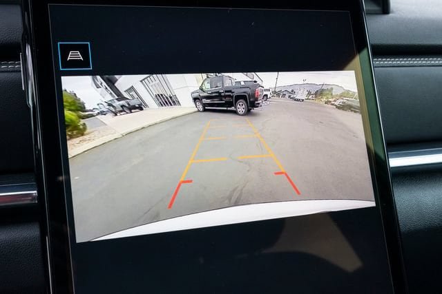 Certified 2025 GMC Terrain Elevation AWD/4WD image 9