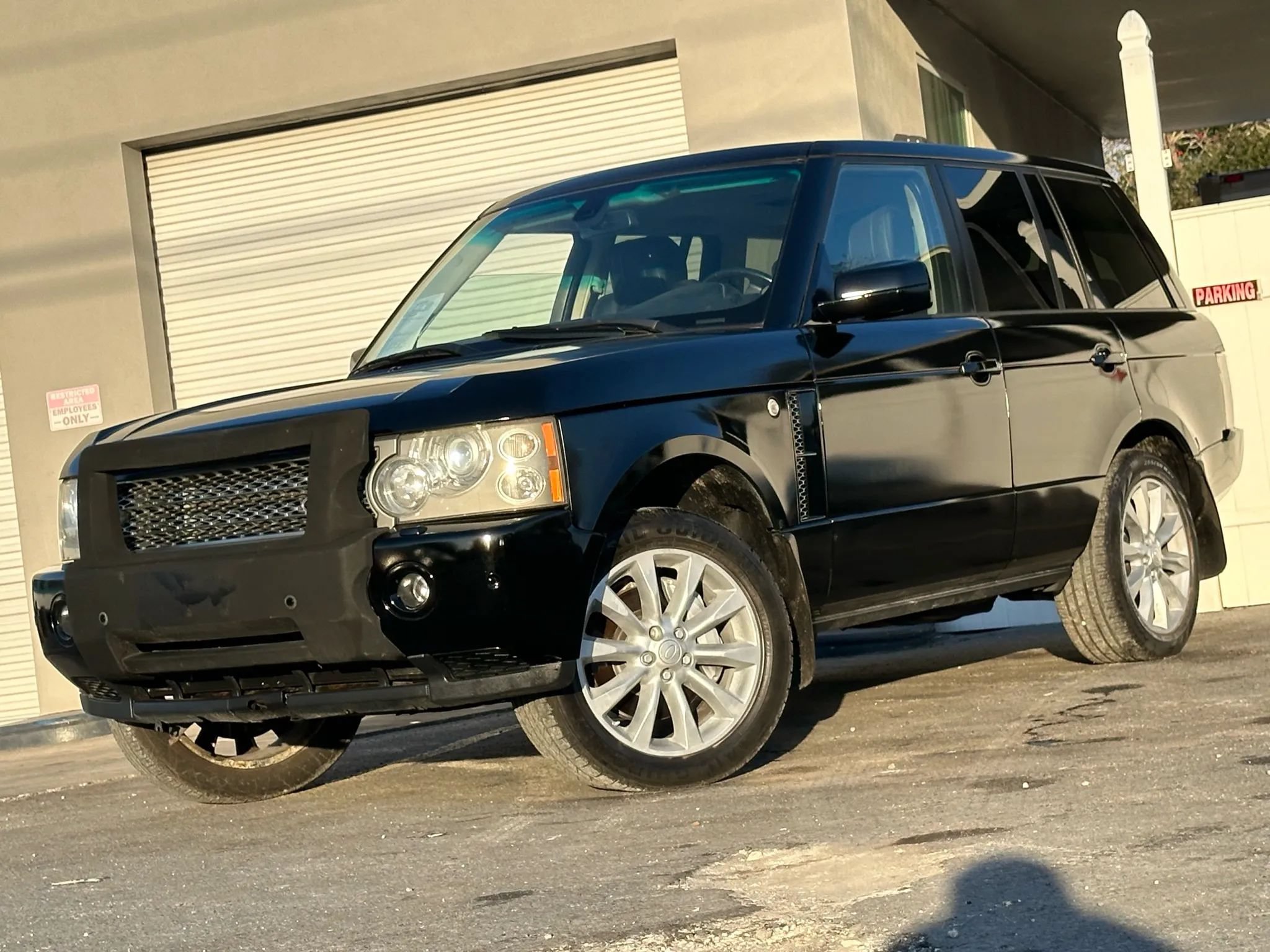Used 2008 Land Rover Range Rover Supercharged AWD/4WD image 6