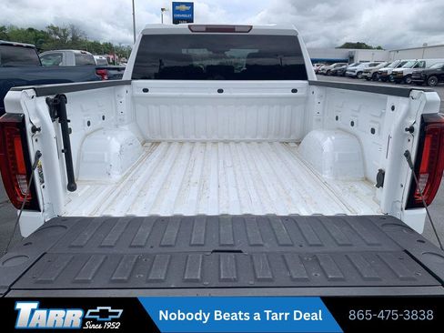 Used 2025 GMC Sierra 1500 SLT AWD/4WD image 20