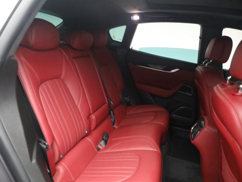 Certified 2022 Maserati Levante GT AWD/4WD image 16