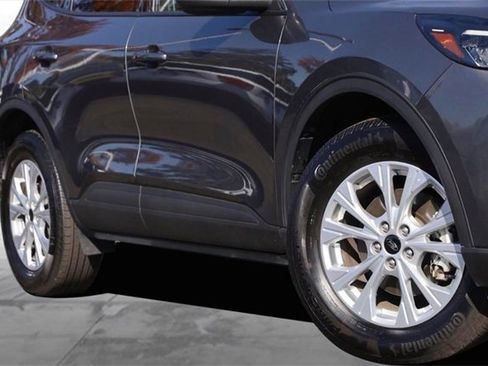 Certified 2023 Ford Escape Active image 2