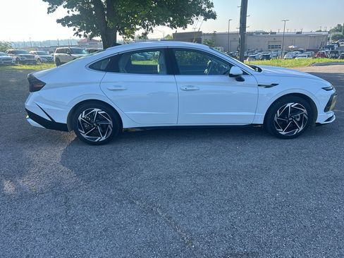 Certified 2026 Hyundai Sonata SEL FWD image 8