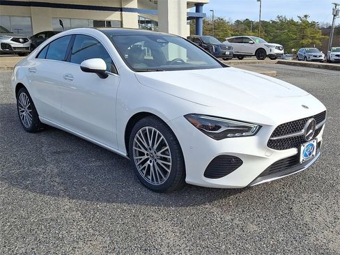 Used 2025 Mercedes-Benz CLA 250 CLA 250 image 3