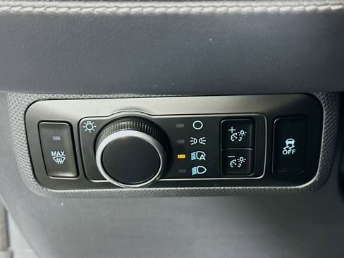 Used 2023 Ford Mustang Mach-E Select w/ Comfort Package Lite image 16