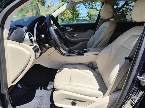 Used 2017 Mercedes-Benz GLC 300 image 23