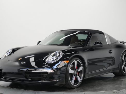 Used 2015 Porsche 911 Targa 4S AWD/4WD image 5
